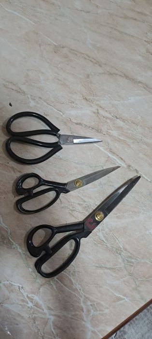 Цена за все! Продаётся большие ножницы в отличном состоянии