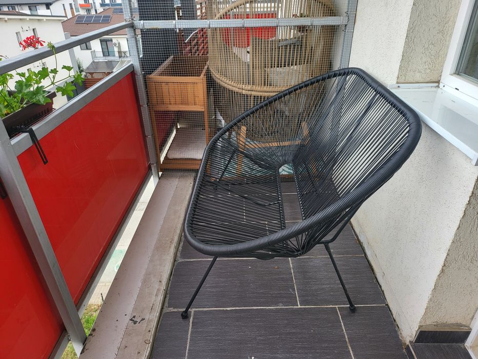 Banca exterior neagra L 130/ l 50  pentru terasa 250 lei