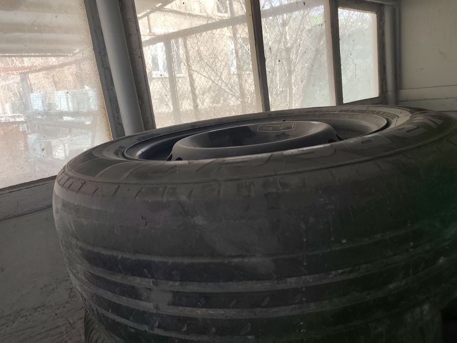 Запаска от Мерседес 210