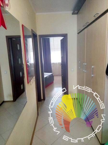 Дава се под наем Двустаен апартамент в Бургас, Славейков - 100 кв.м за 510 € - Снимка #6