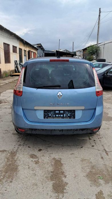 Dezmembrez Renault Scenic 3 1.4 16v TCE H4J700 an 2009