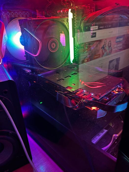 Placă Video ASUS GeForce GTX 1080 ROG STRIX GAMING 8GB DDR5X 256-bit