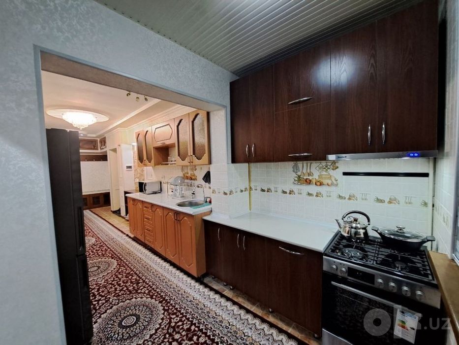 Arenda olmazor Sebzor kvartira 

4/1/4

Площадь: 80 м²

Цена: 799 $