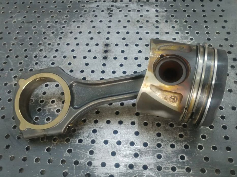 piston cu biela  2.2 cdi 651924 mercedes  e-class w212 euro 5