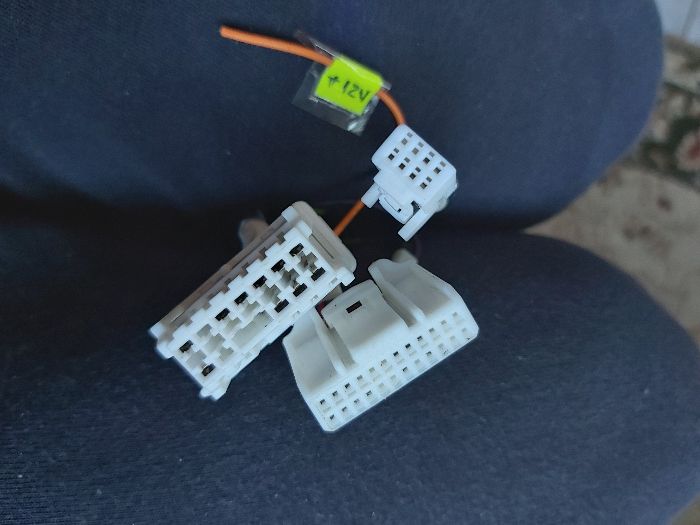 Adaptor Renault inlocuire radio Visteon R&Go cu navigatie MediaNav