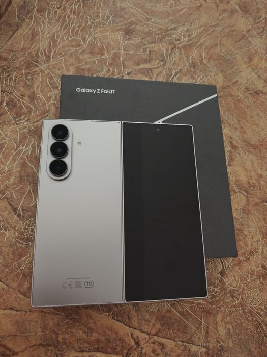 Samsung fold 7 256