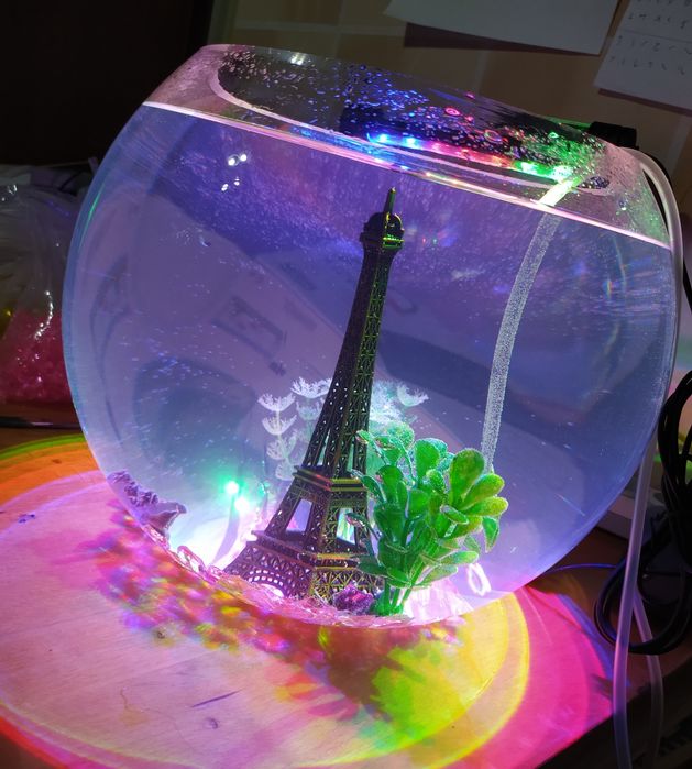 Круглый аквариум 8 литров, комплект оборудования к нему