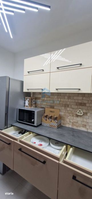 Apartament Renovat in zona Eroii Revolutiei proximitate metrou cu boil