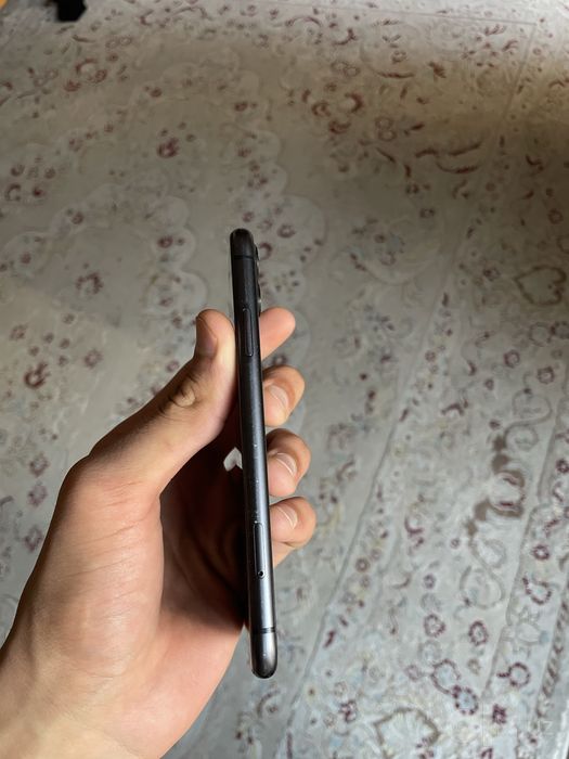 iPhone 11 128Gb Sotiladi!