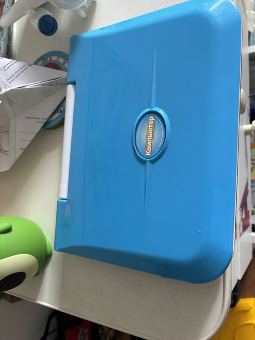 Продаю детский ноутбук