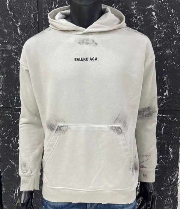 Hanorac Balenciaga new collection 2026