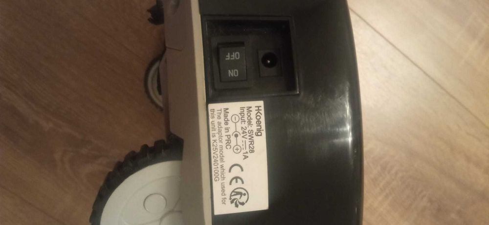 Robot de aspirat, H.Koenig, SWR28