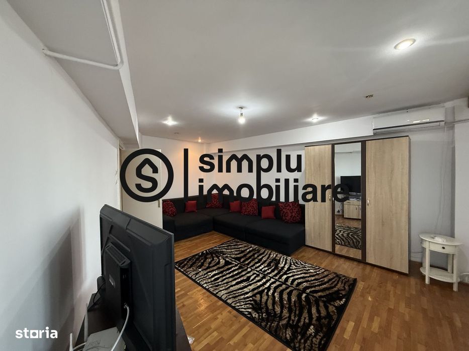 2 decomandate, Piata Centrala - 450 Euro