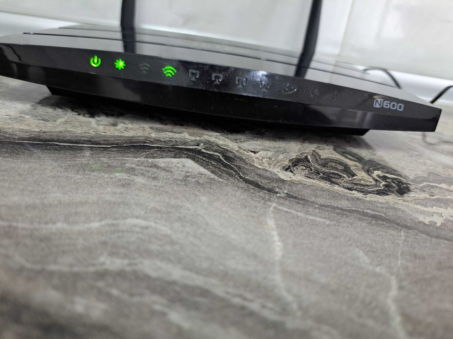 Wi-Fi роутер TP-LINK TL-WDR3500