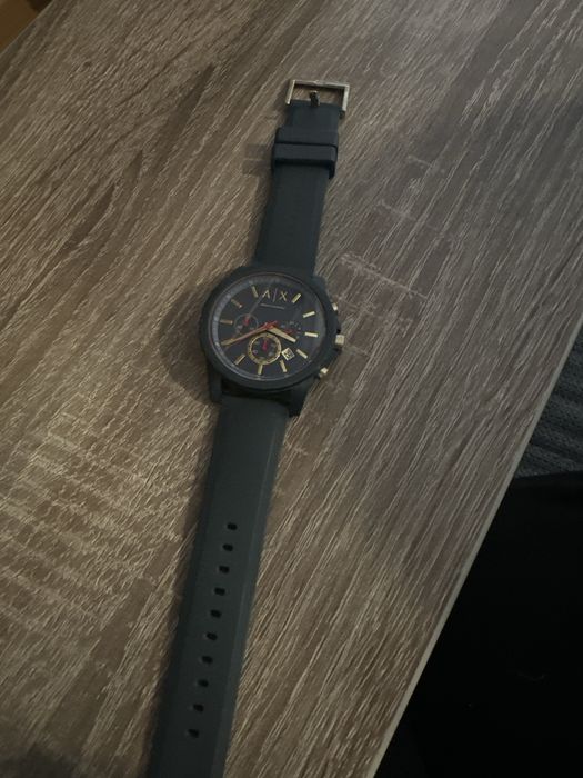 Ceas Armani.