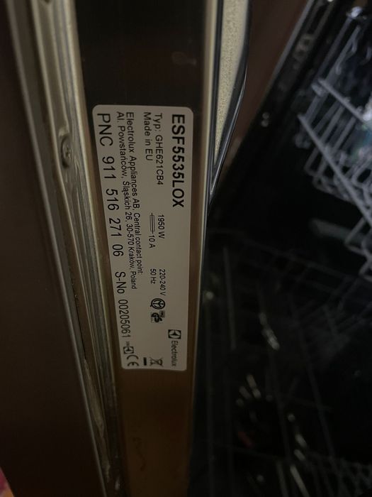 Mașina spălat vase Electrolux