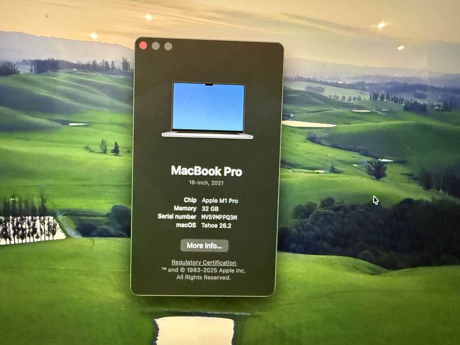 Macbook Pro 16 inch - M1 Pro - 32gb ram - 512gb SSD