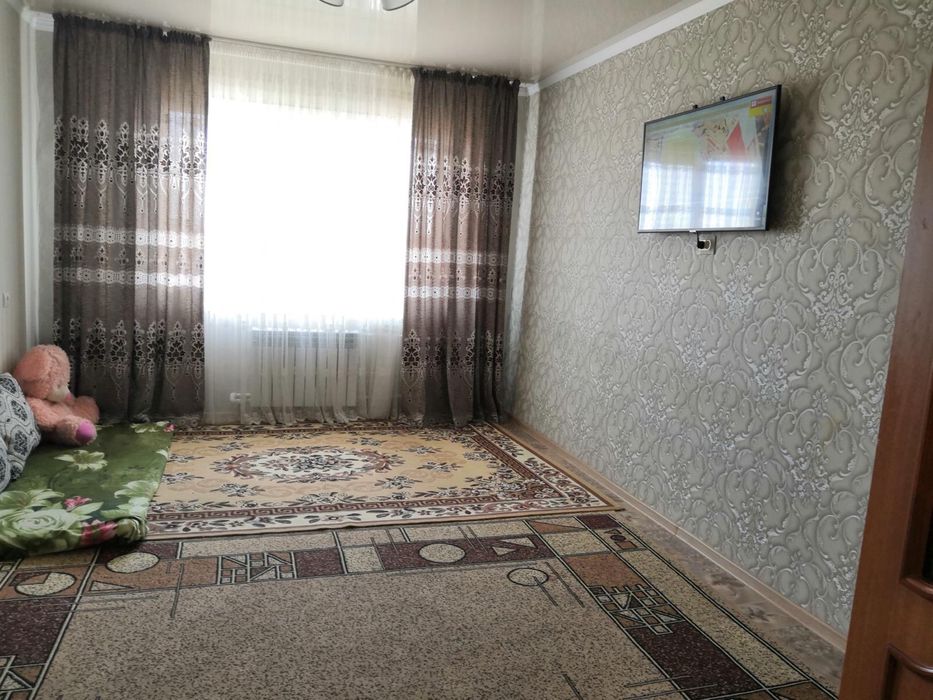Продам ковер 2 шт