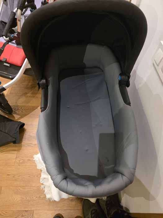 Cărucior Thule Urban Glide cu landou și accesorii