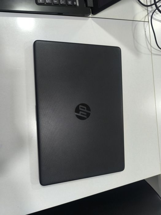 HP noutbuk sotiladi
