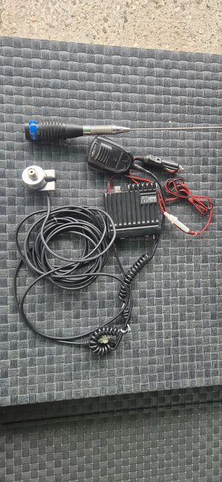 Stație radio CB  auto AnyTone