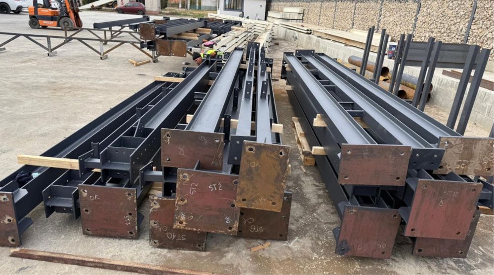 Vand hale si structuri metalice