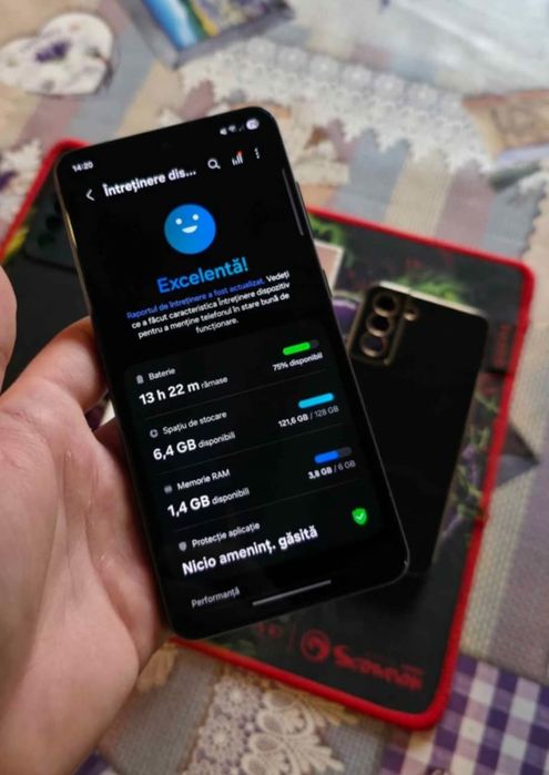 Vând Samsung S21 FE