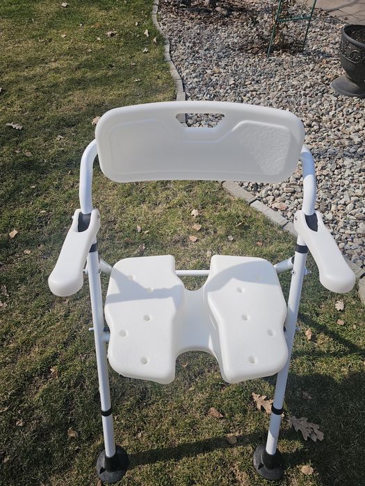 Стул для душа для инвалидов и пожилых