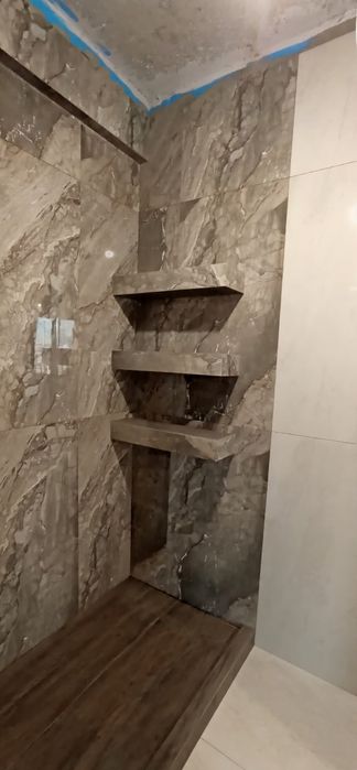 Полки из керамогранита и кафеля