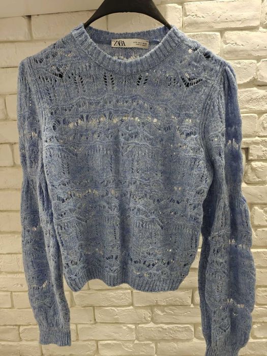 Пуловери цени от 5-10лв