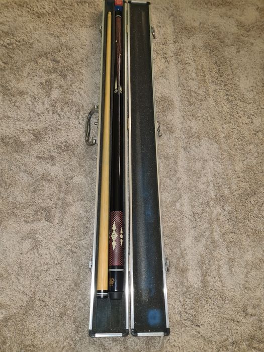 Кий. В футляре продам