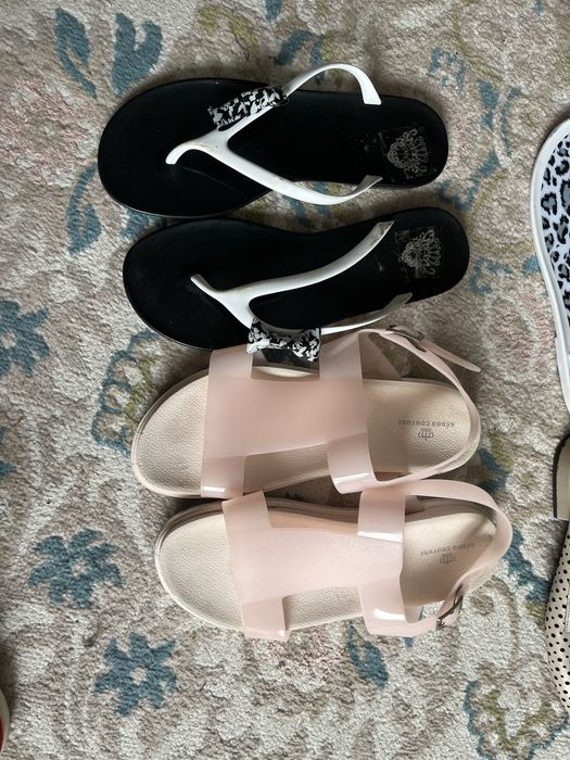 Продам все за 2000 тысычи тенге