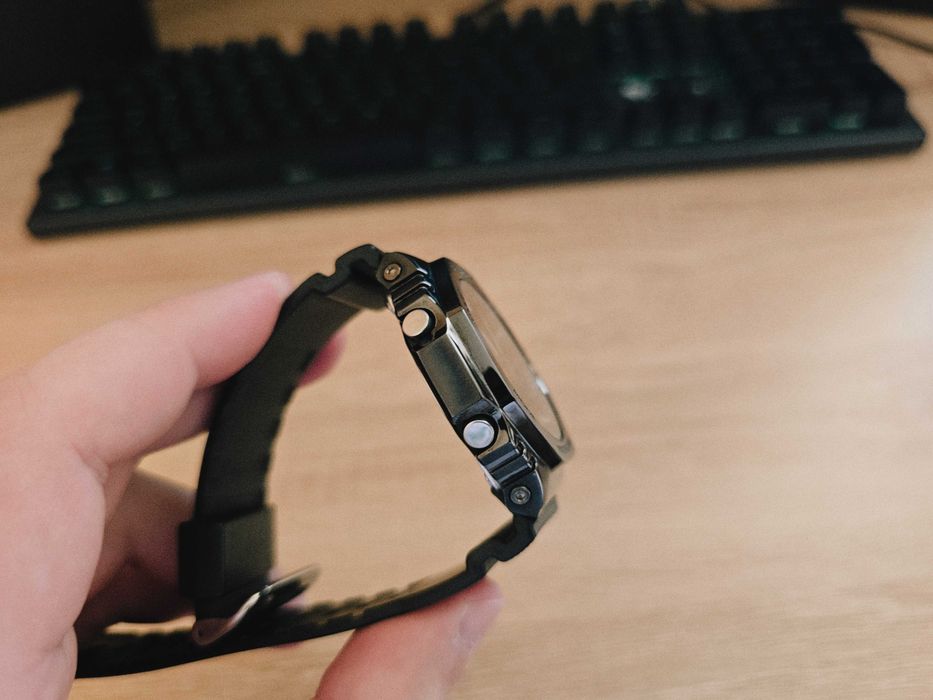 Casio G-Shock GM-2100BB-1A