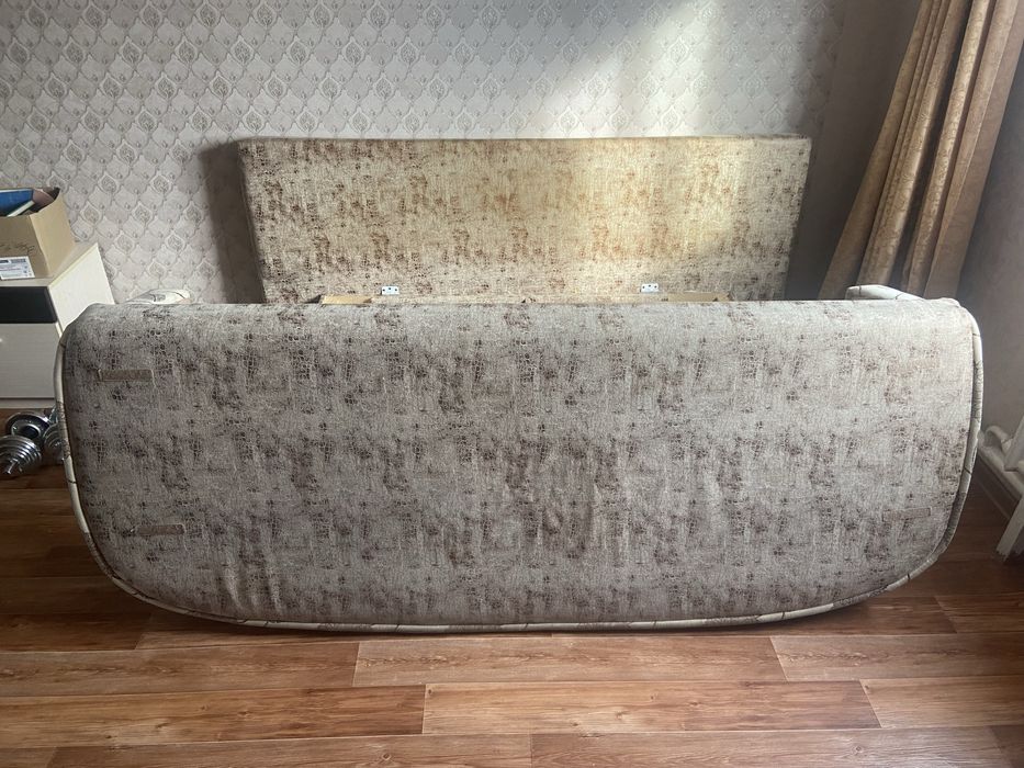 Продам кровать в хорошем состояний