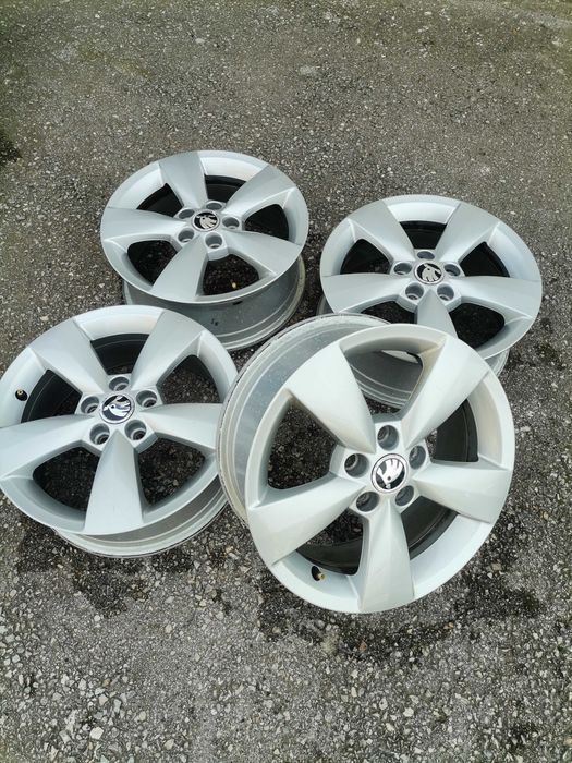 Джанти Орг. Skoda Fabia Rapid. Skala 5.100 R15 j6 et38