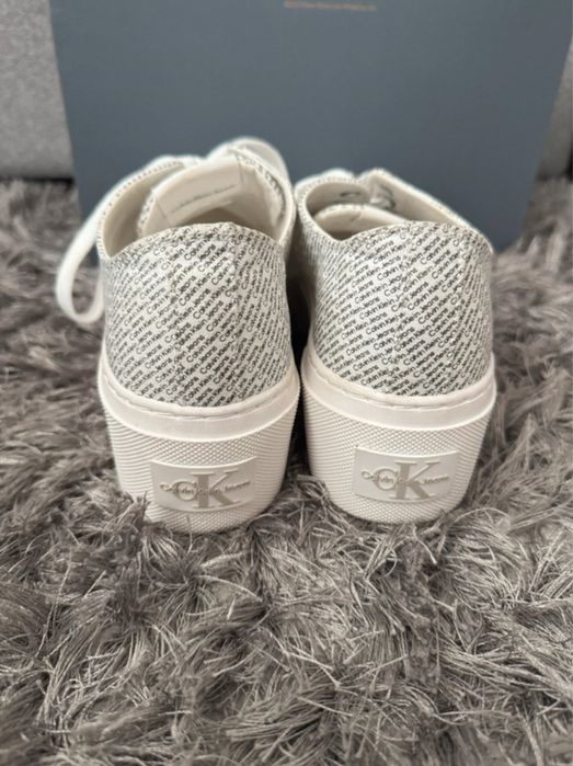 Teniși Calvin Klein