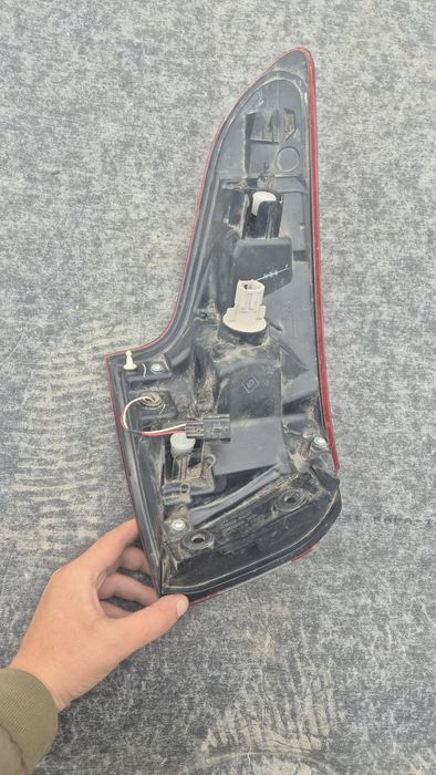 Оригинален Десен Стоп за Нисан Кашкаи 2014- 2017г