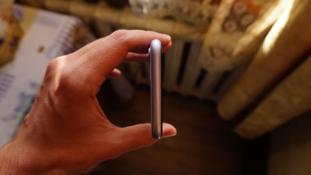 Iphone 11 64gb  100% акб