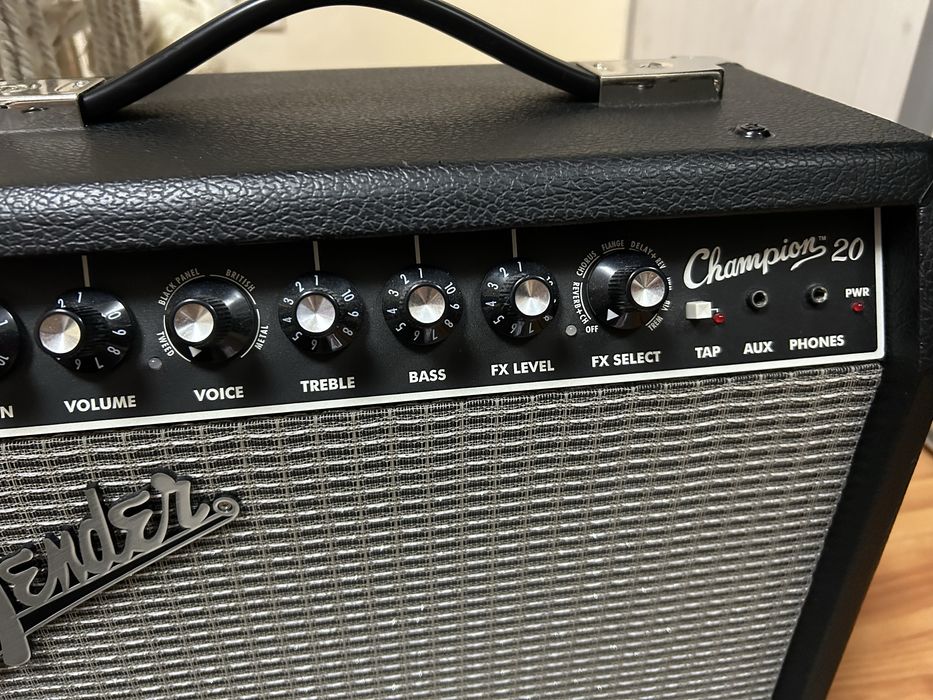 Amplificator Fender Champion 20
