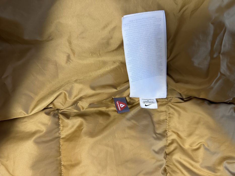 Geaca Nike M Puffer Burgundy/Gold