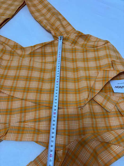 Set din două piese cu pantaloni evazați nou