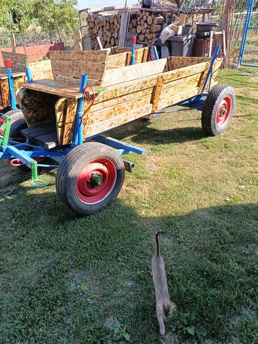 Căruțe noi vând sau schimb