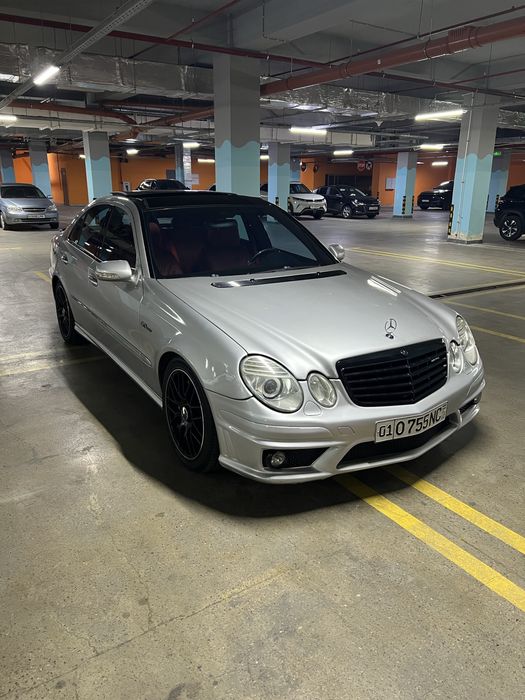 Mercedes-Benz E320 W211 фулл с Панорамой