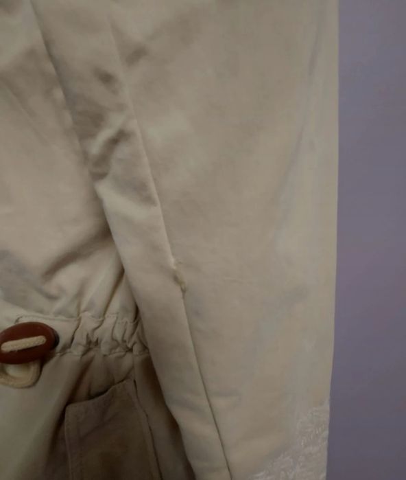 Geacă Tommy Hilfiger pentru fetițe, mărimea 152, aprox.12 ani, bej