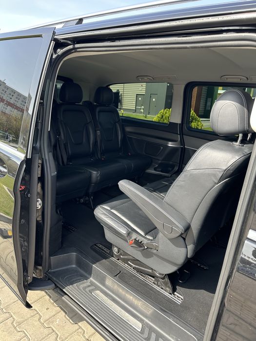 Transport  Premium cu Mercedes V-Class 7+1