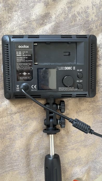 Продам Видеосвет новый