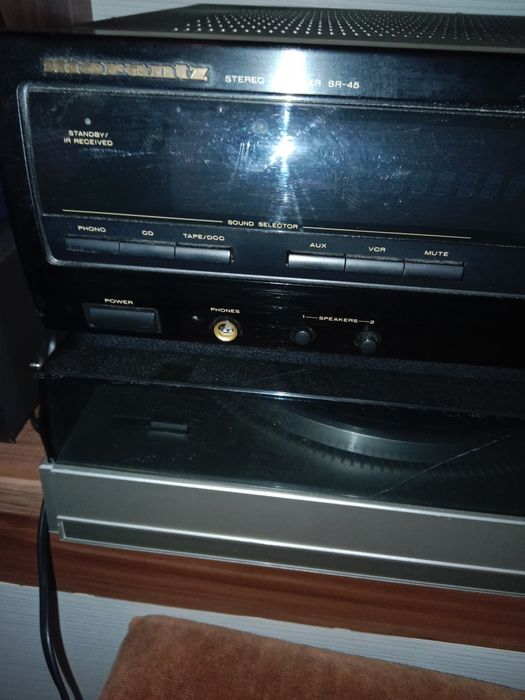 Усилвател-ресийвър Marantz SR-45