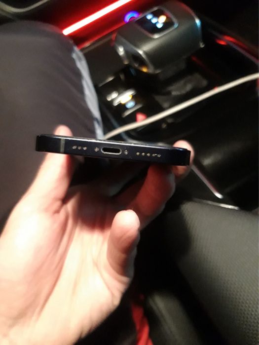 Айфон 12 64гб обмен