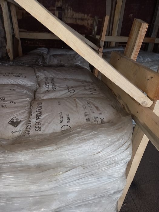 Каустическая сода.