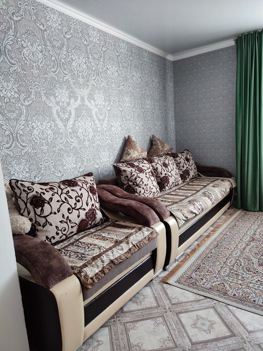 Продам диван тройка